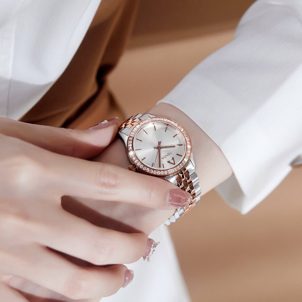 Trnda Women's Stainless Steel Watch, Silver & Rose Gold | Trnda-32mm